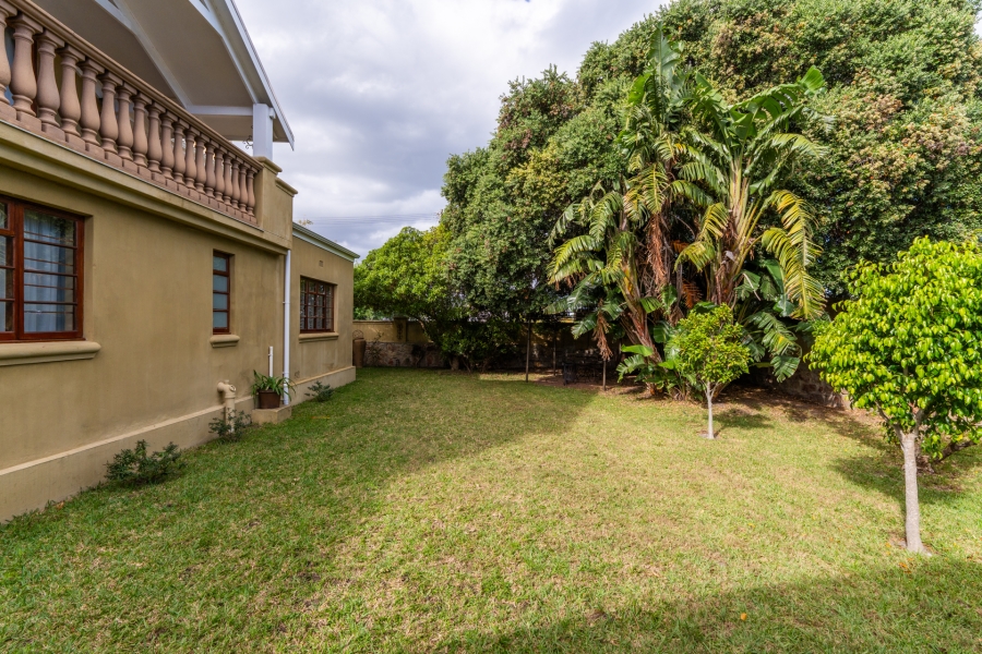 5 Bedroom Property for Sale in Northcliff Western Cape